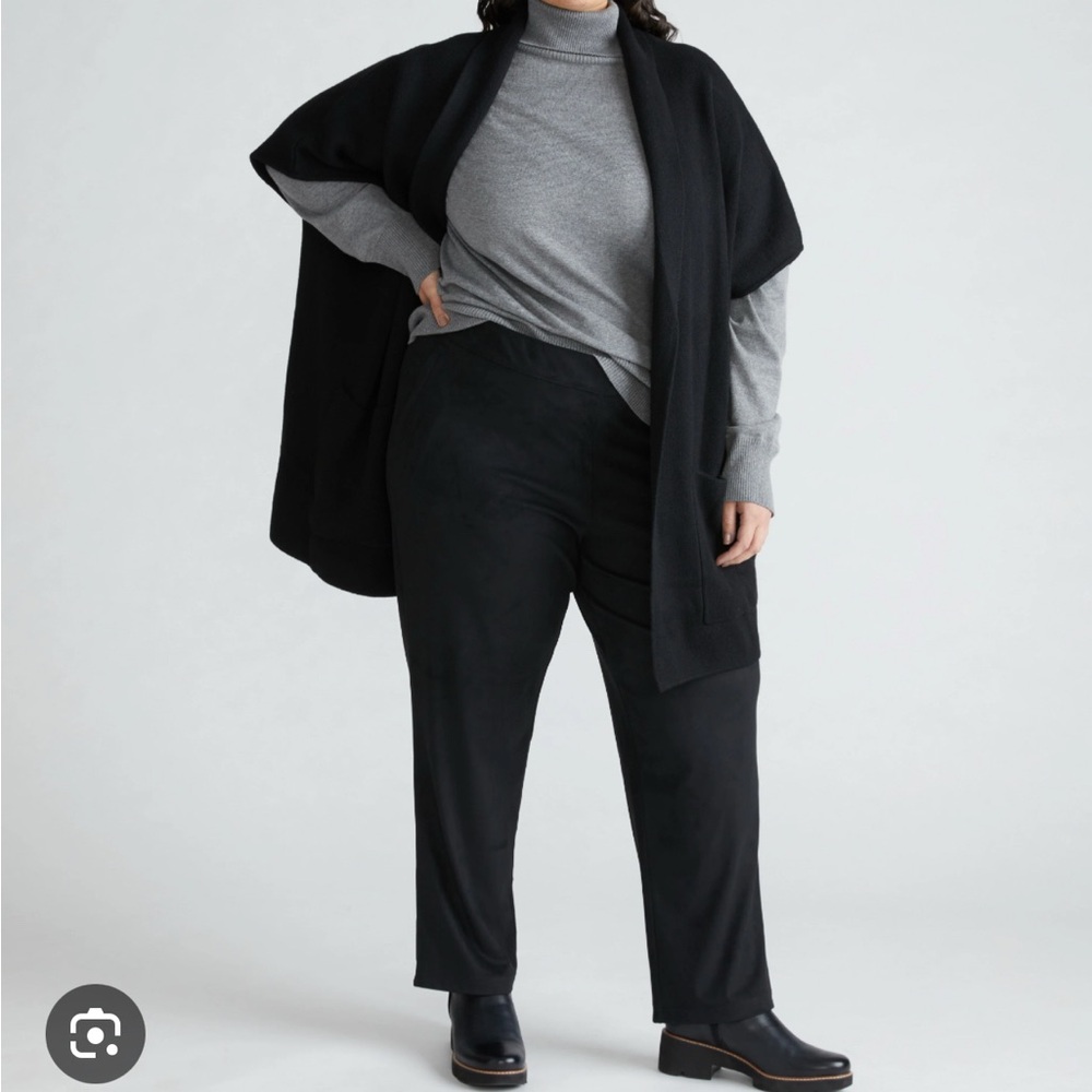 NWT Small (14/16) Universal Standard Faux Suede Black Pants